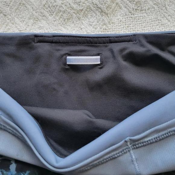 Lululemon Blue Printed High Rise Running In The City  7/8 Tights Mesh panels in - Picture 10 of 15